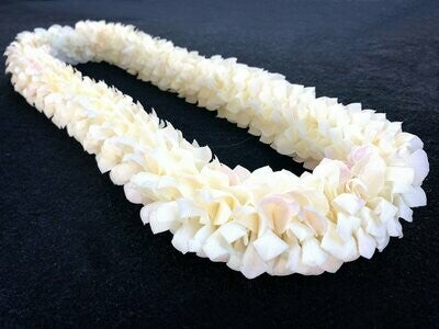 WHITE ORCHID SPIRAL LEI