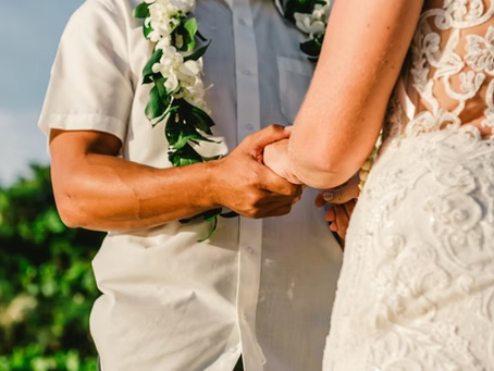 Hawaiian Wedding Traditions